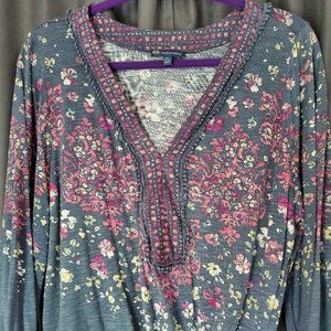 XL Democracy Tie Front Top